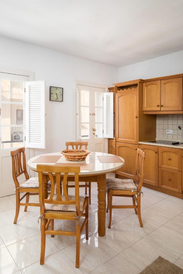 Modern 2Br Apartment Close To Sea, In The Heart Of Sliema Exterior foto