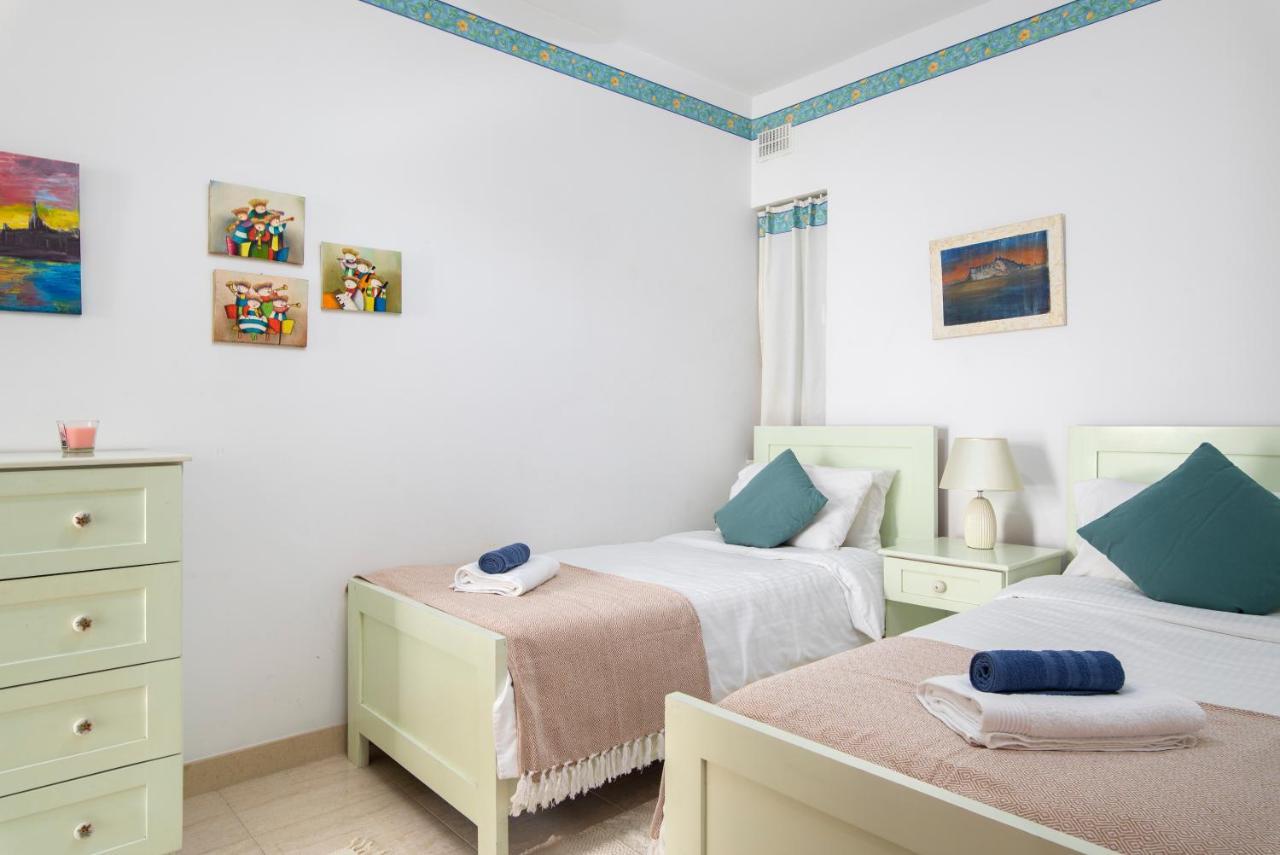 Modern 2Br Apartment Close To Sea, In The Heart Of Sliema Exterior foto