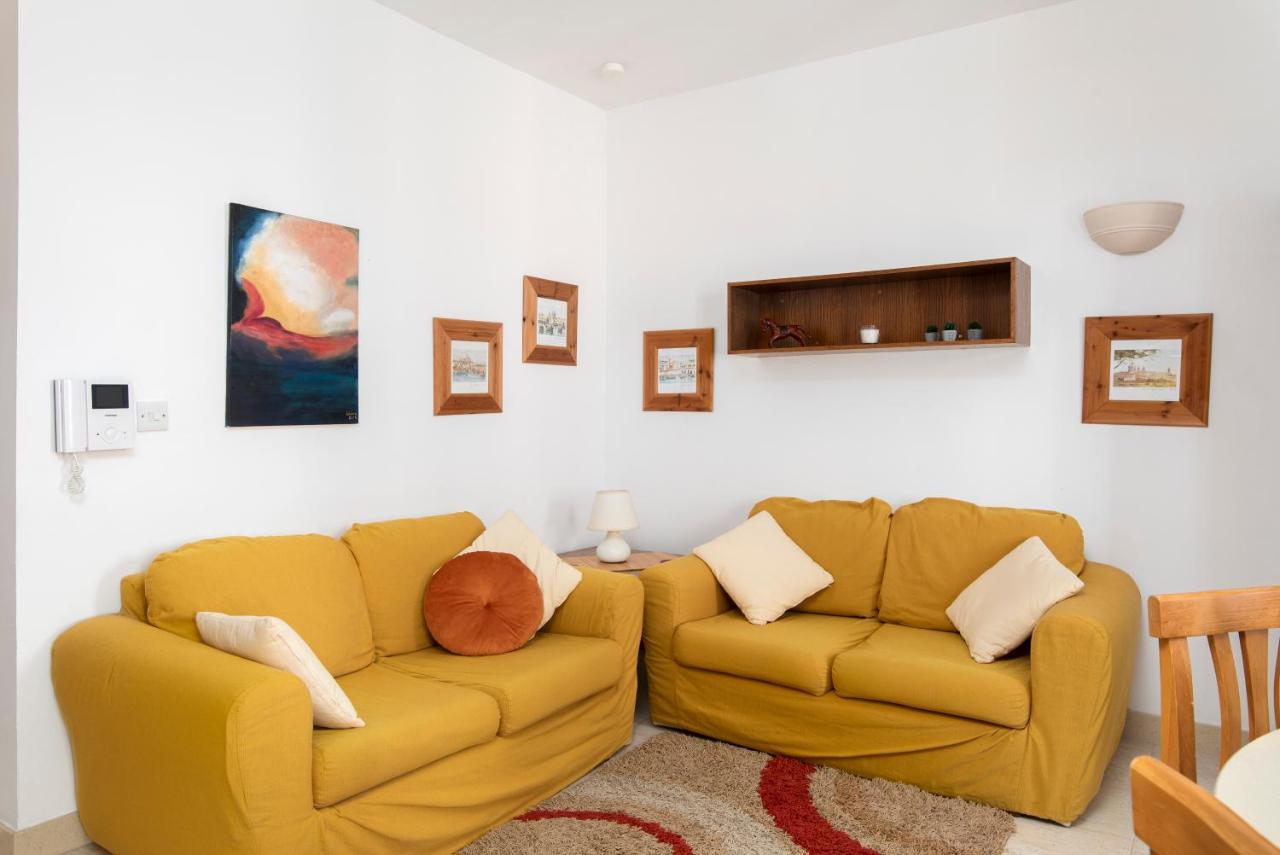 Modern 2Br Apartment Close To Sea, In The Heart Of Sliema Exterior foto